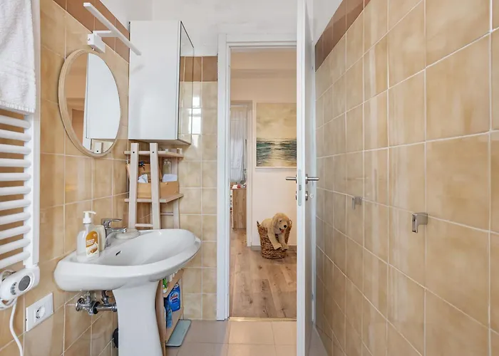5 Terre - - La Caletta Апартаменты *