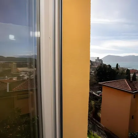 5 Terre - - La Caletta