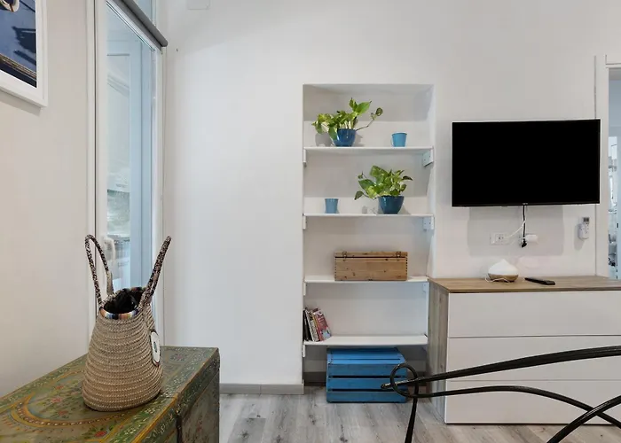 5 Terre - - La Caletta * Lerici